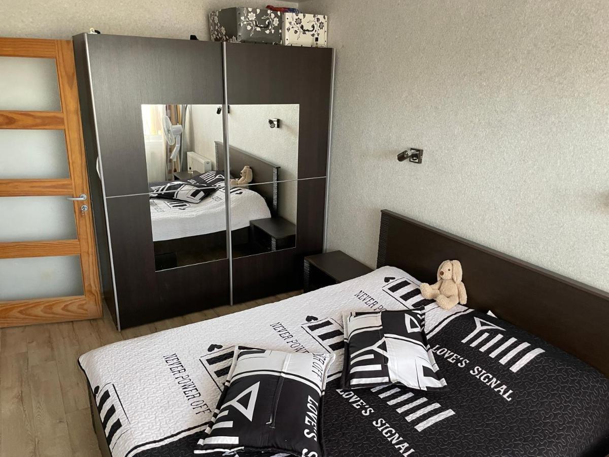 Апартаменти Happy Guest Apartament Юрмала Екстер'єр фото